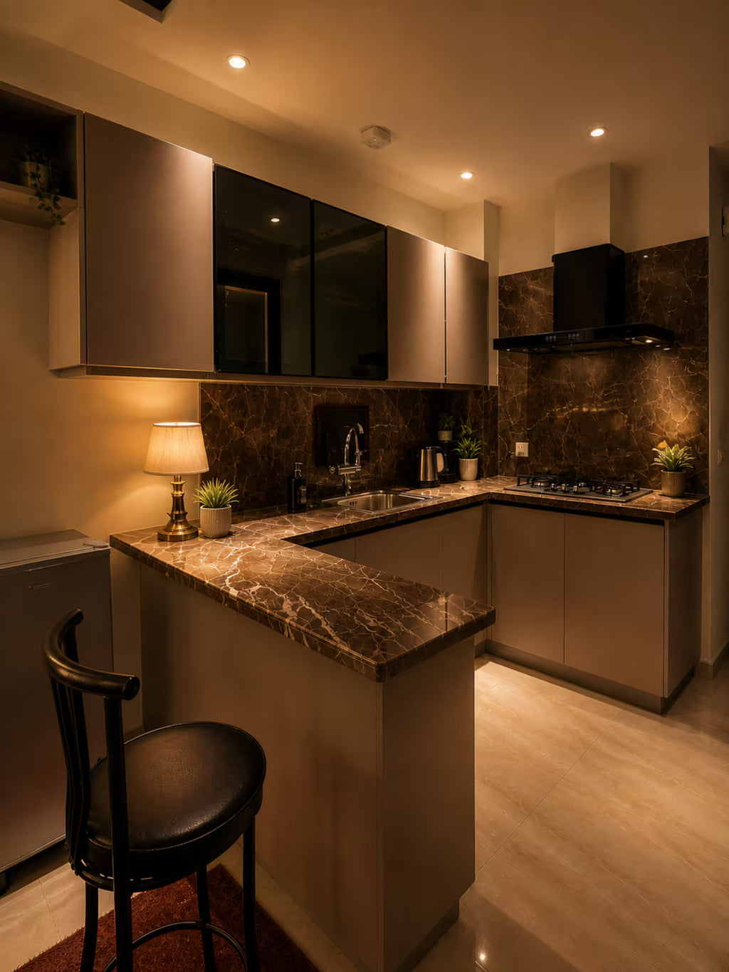 Emerald | 1 BHK | Self Check IN| Gulberg| Pool | Aurum